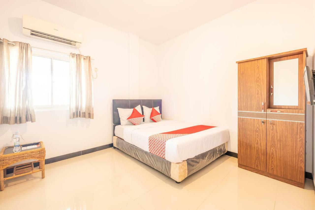 Oyo 863 Tenacity Guest House Syariah Cirebon Exteriér fotografie