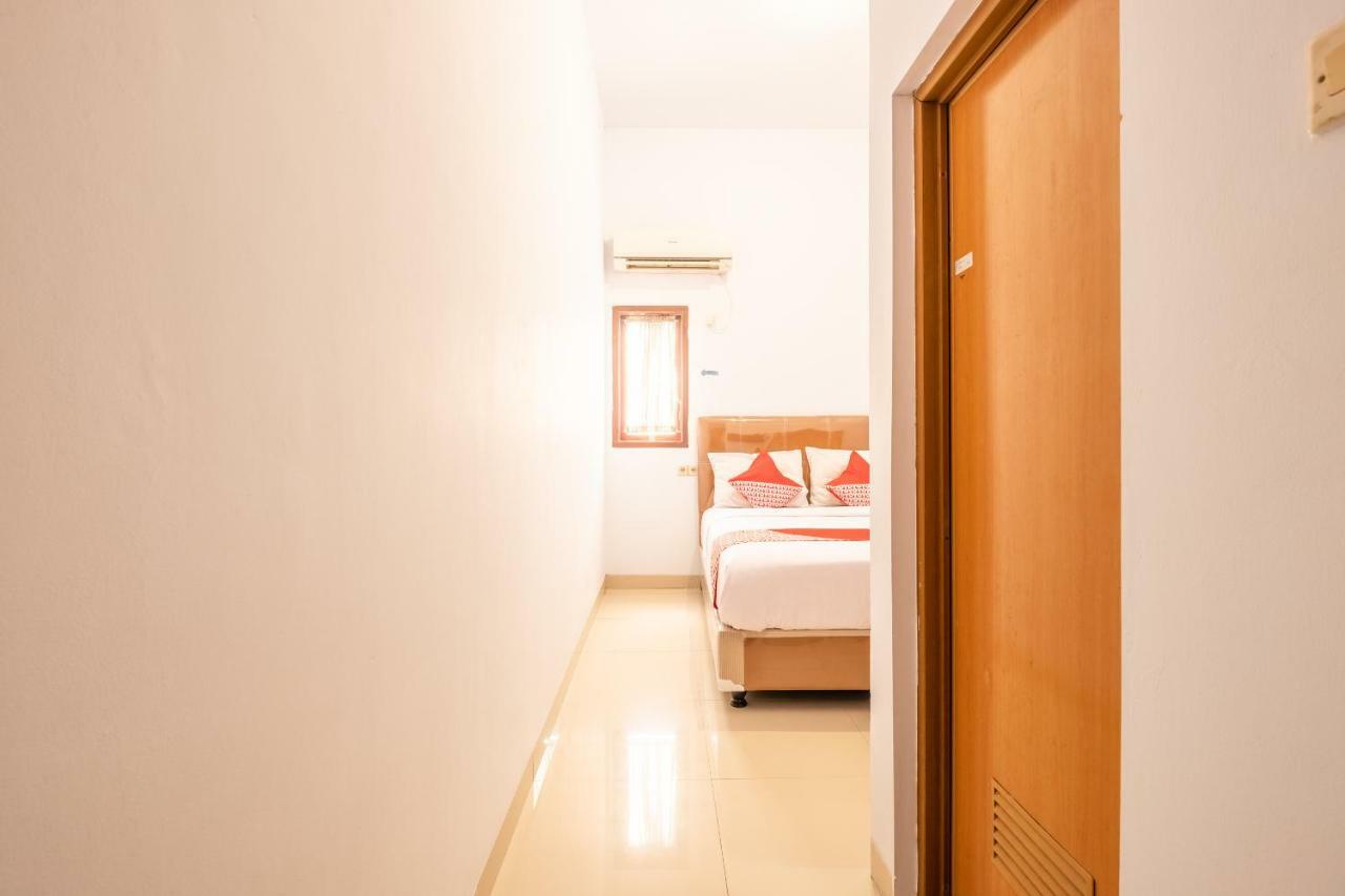 Oyo 863 Tenacity Guest House Syariah Cirebon Exteriér fotografie