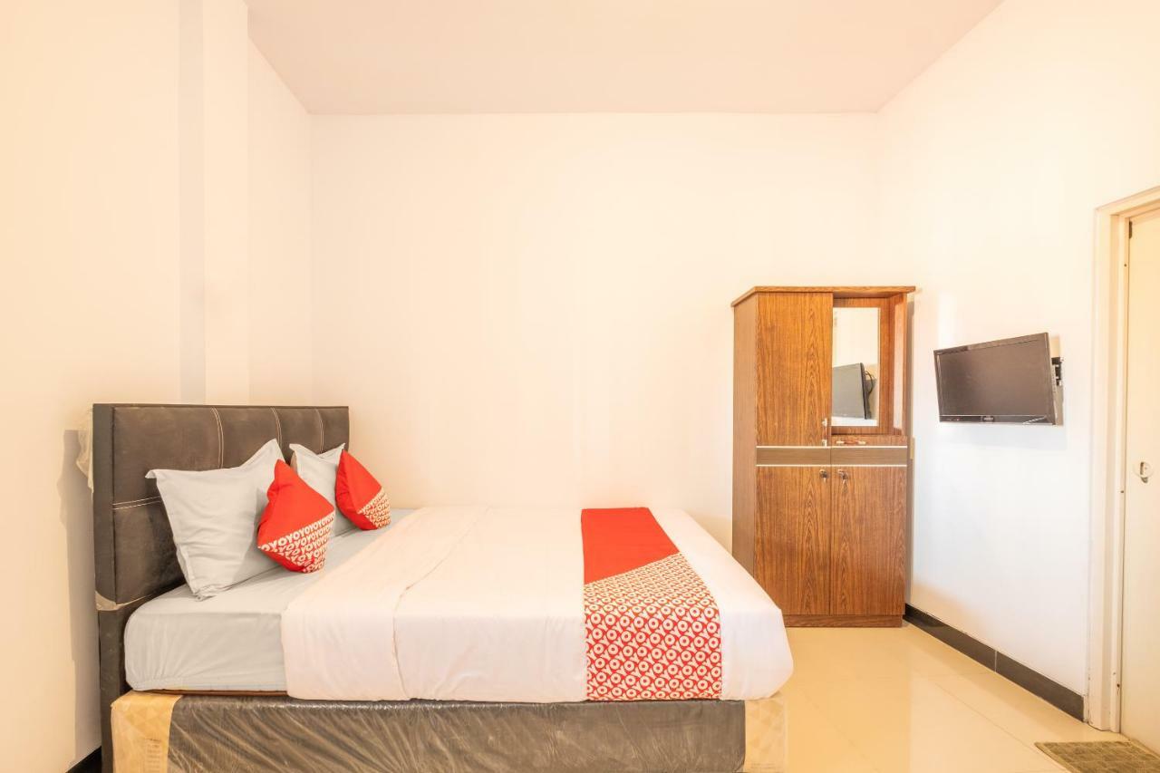 Oyo 863 Tenacity Guest House Syariah Cirebon Exteriér fotografie