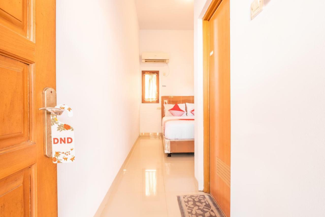 Oyo 863 Tenacity Guest House Syariah Cirebon Exteriér fotografie